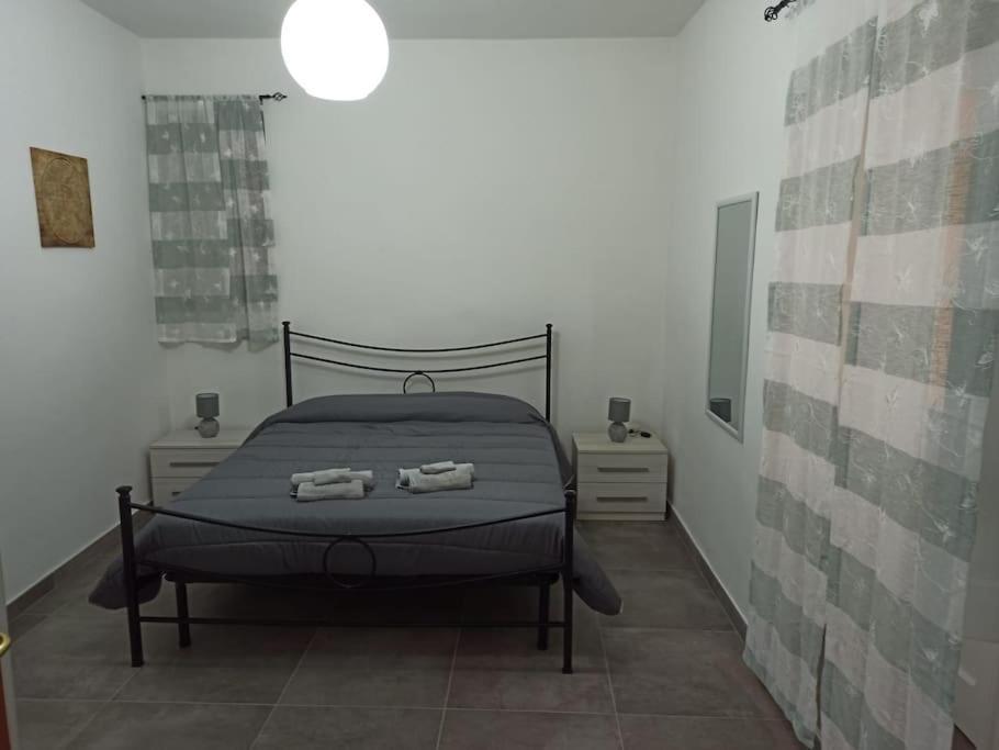 Intero Alloggio - Centro Storico - La Tana Di Aldo- 150 M Da Pepe In Grani Caiazzo Bagian luar foto